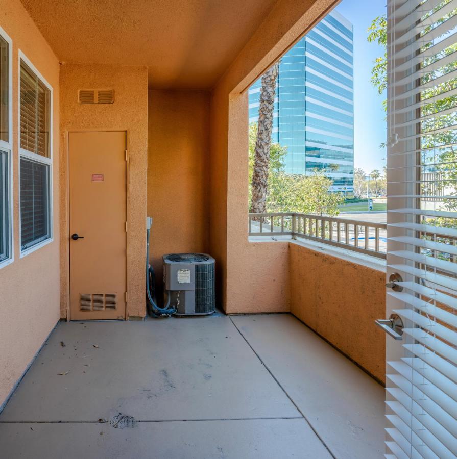 Amazing 2 Bedroom 7 Min From Disneyland W Free Parking Anaheim Exterior photo